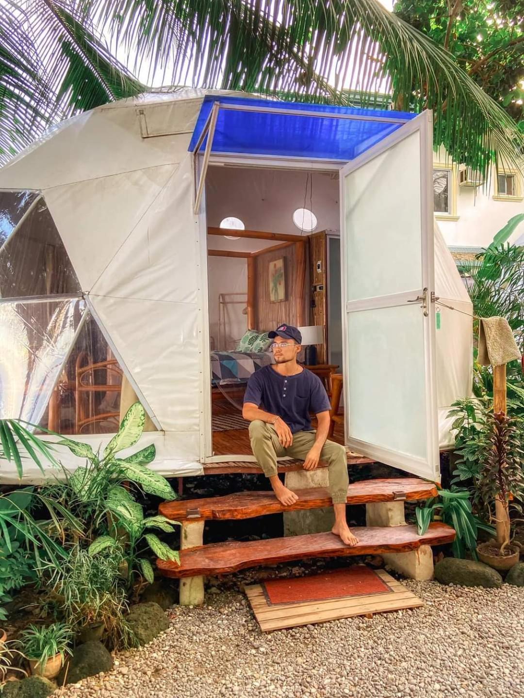 Glamping Dome Dauin Beach Resort Luaran gambar