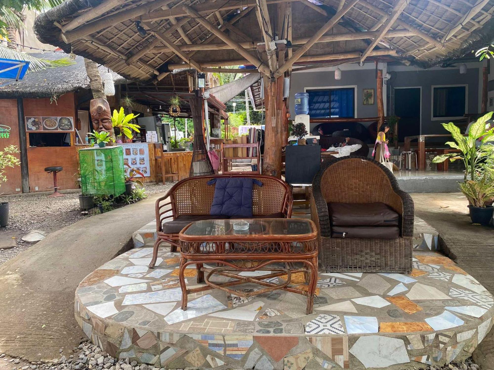 Glamping Dome Dauin Beach Resort Luaran gambar
