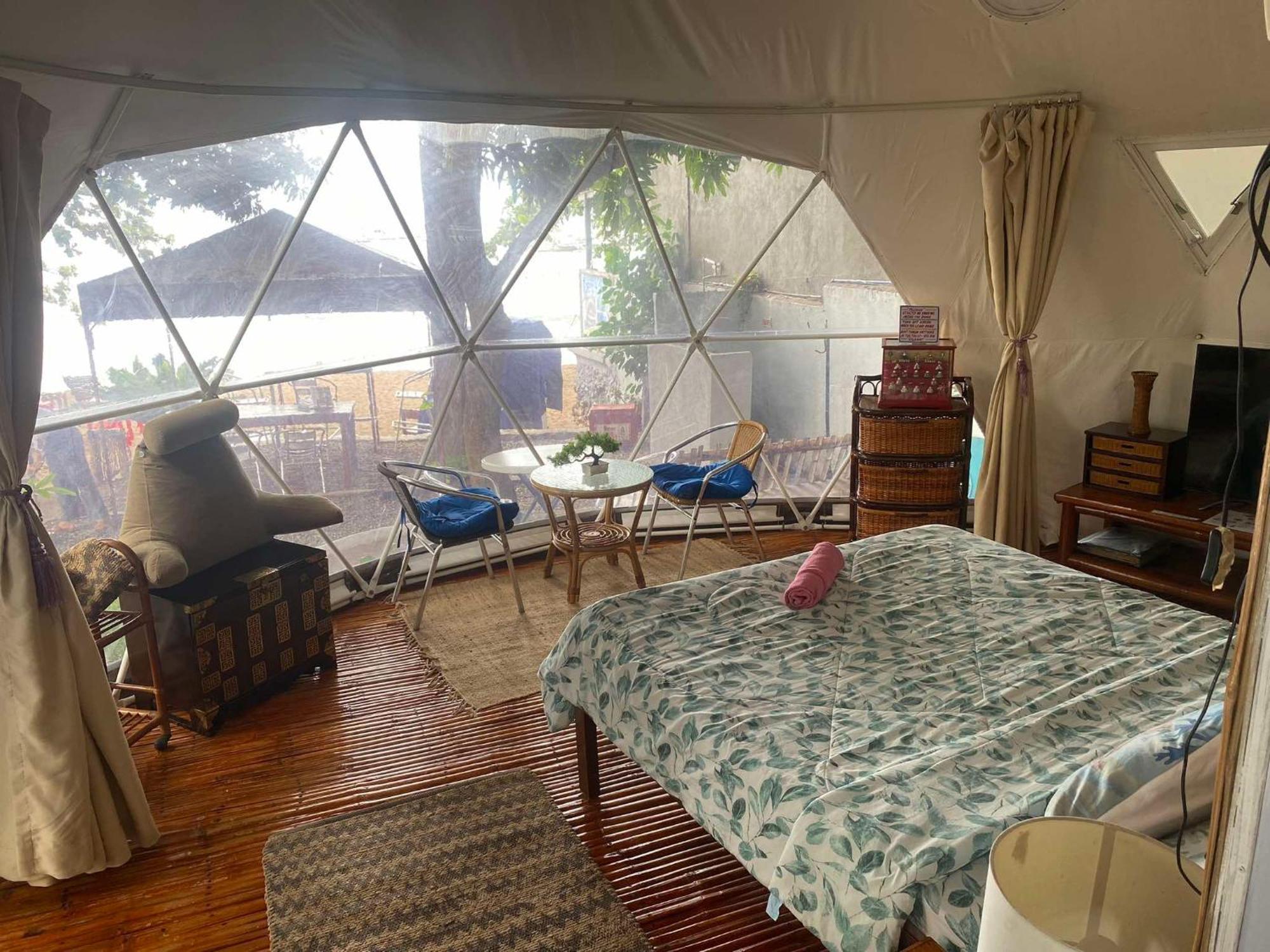 Glamping Dome Dauin Beach Resort Luaran gambar